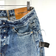 Vetements Patch Denim