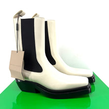 Bottega Veneta Chelsea Heel Boot