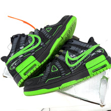 Off-White x Nike Dunk Low Sneaker