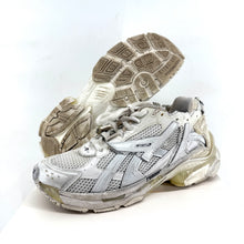 Balenciaga Runner Sneaker