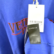 Vetements Paris Logo Tshirt