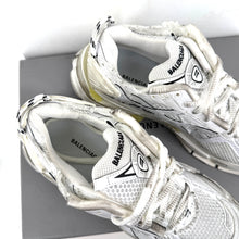 Balenciaga Runner Sneaker